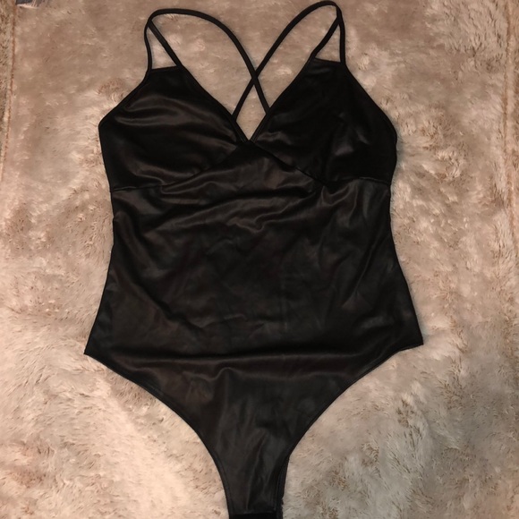 Tops - Sexy Top🔥